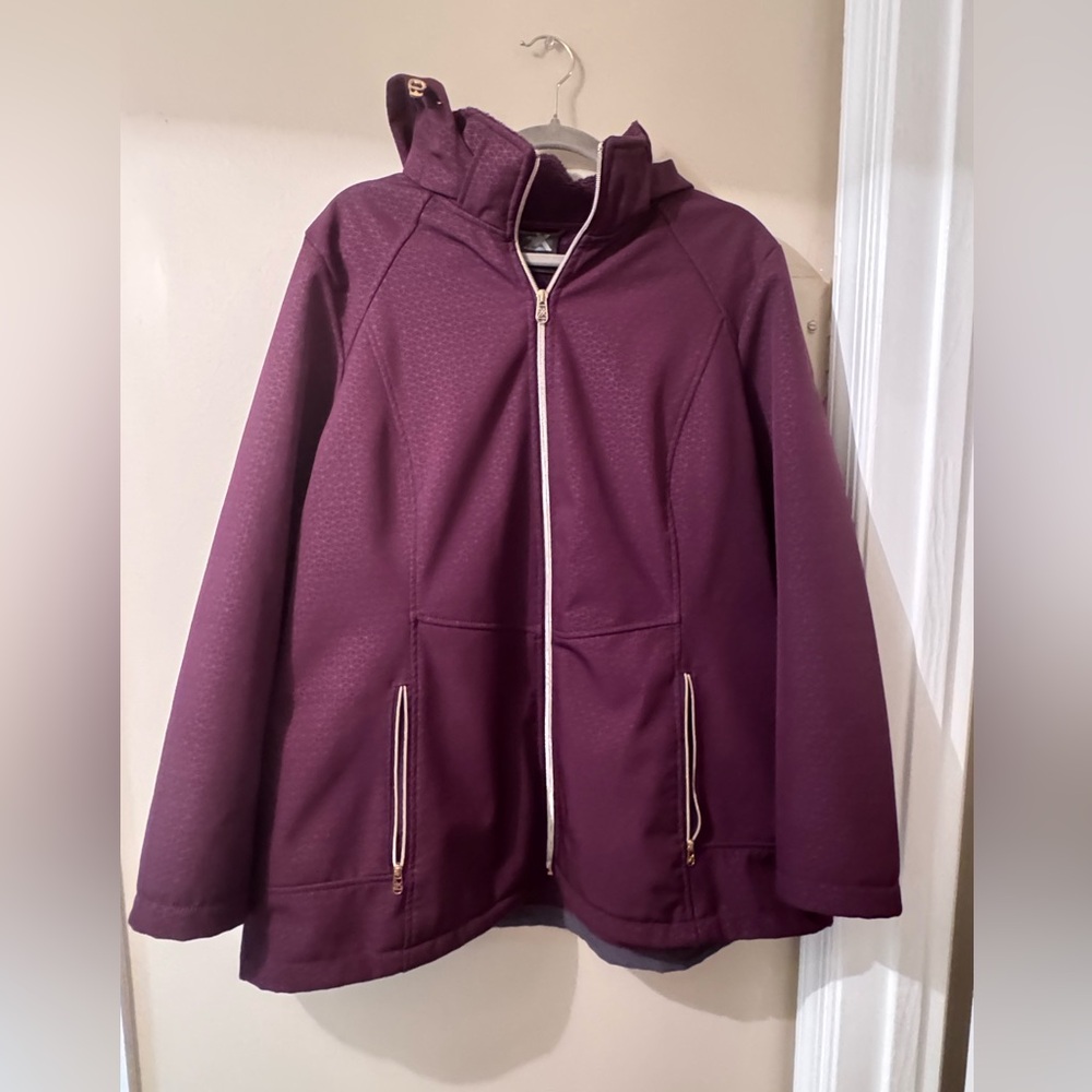 ZeroXposur Women's Maroon Hooded Rain Jacket